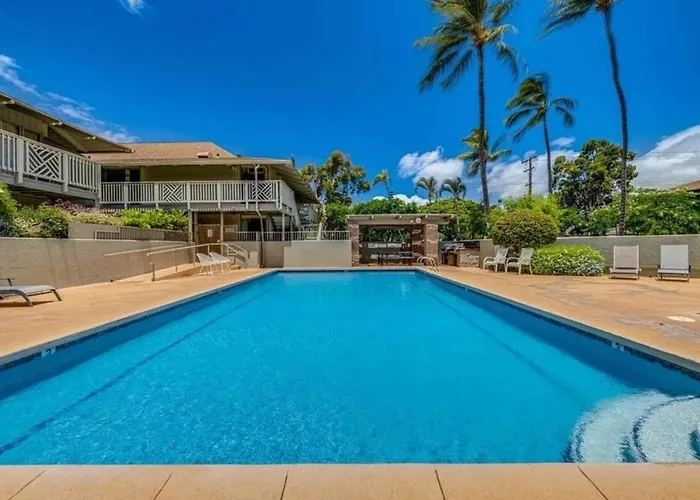 Kihei Escape | Walk To Beach, Pool & Hot Tub